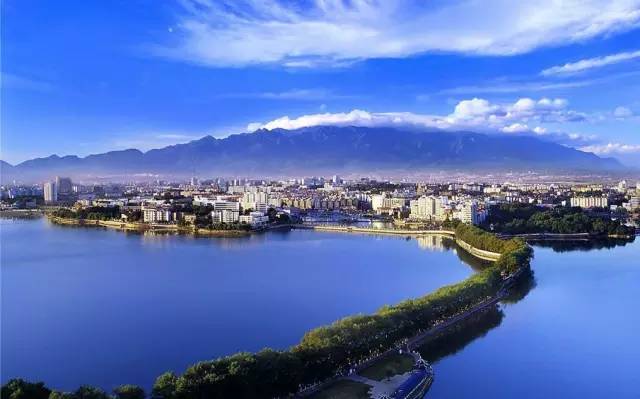 江西小巷深处的美食奇遇记